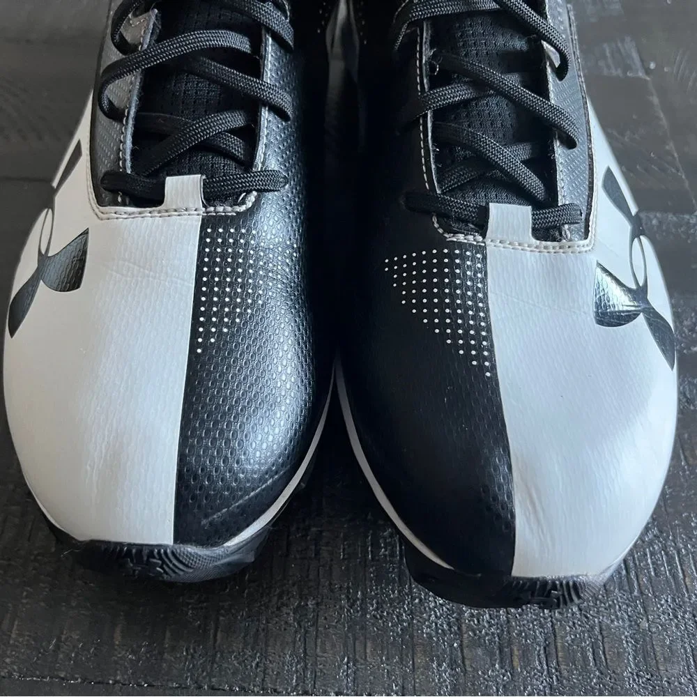 Under Armour Highlight Franchise RM Football Cleats Men’s 15 Black White